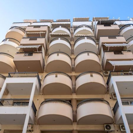 Kosmos Sercvice Apartment Beautiful Studio 2 With Additional Cost Parking Tessalónica Exterior foto