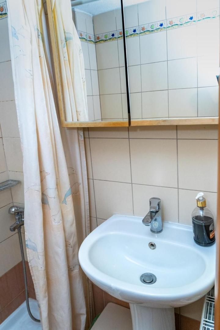 Kosmos Sercvice Apartment Beautiful Studio 2 With Additional Cost Parking Tessalónica Exterior foto