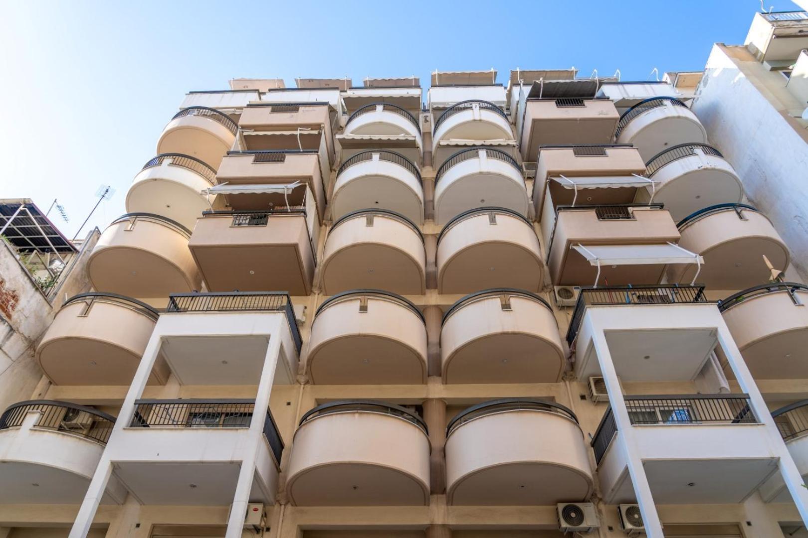 Kosmos Sercvice Apartment Beautiful Studio 2 With Additional Cost Parking Tessalónica Exterior foto
